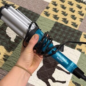 BedHead Blue and Silver Hair Waver